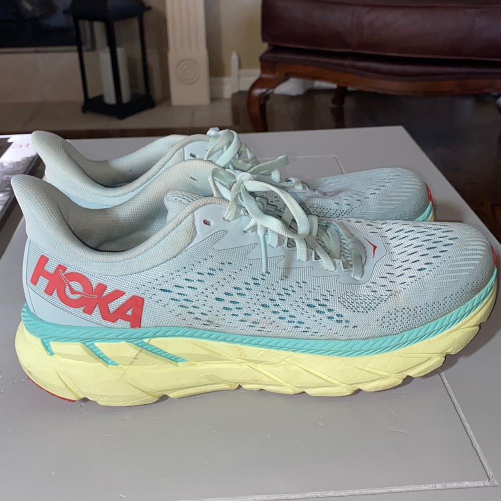 Hoka Clifton 7